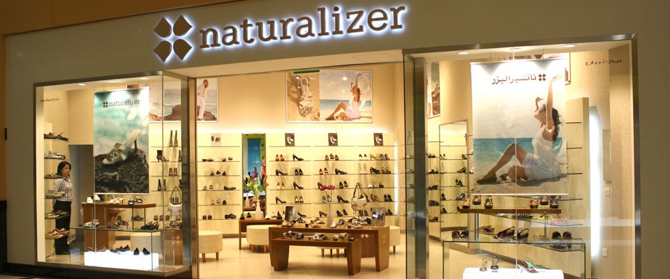 Naturalizer storefront