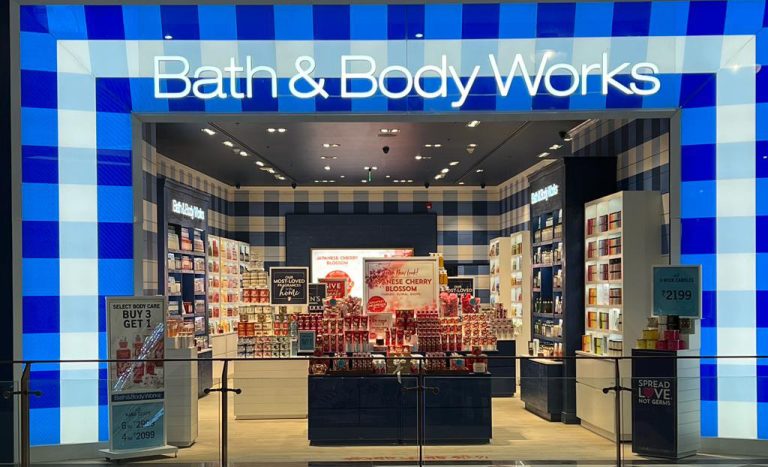 Bath & Body Works storefront