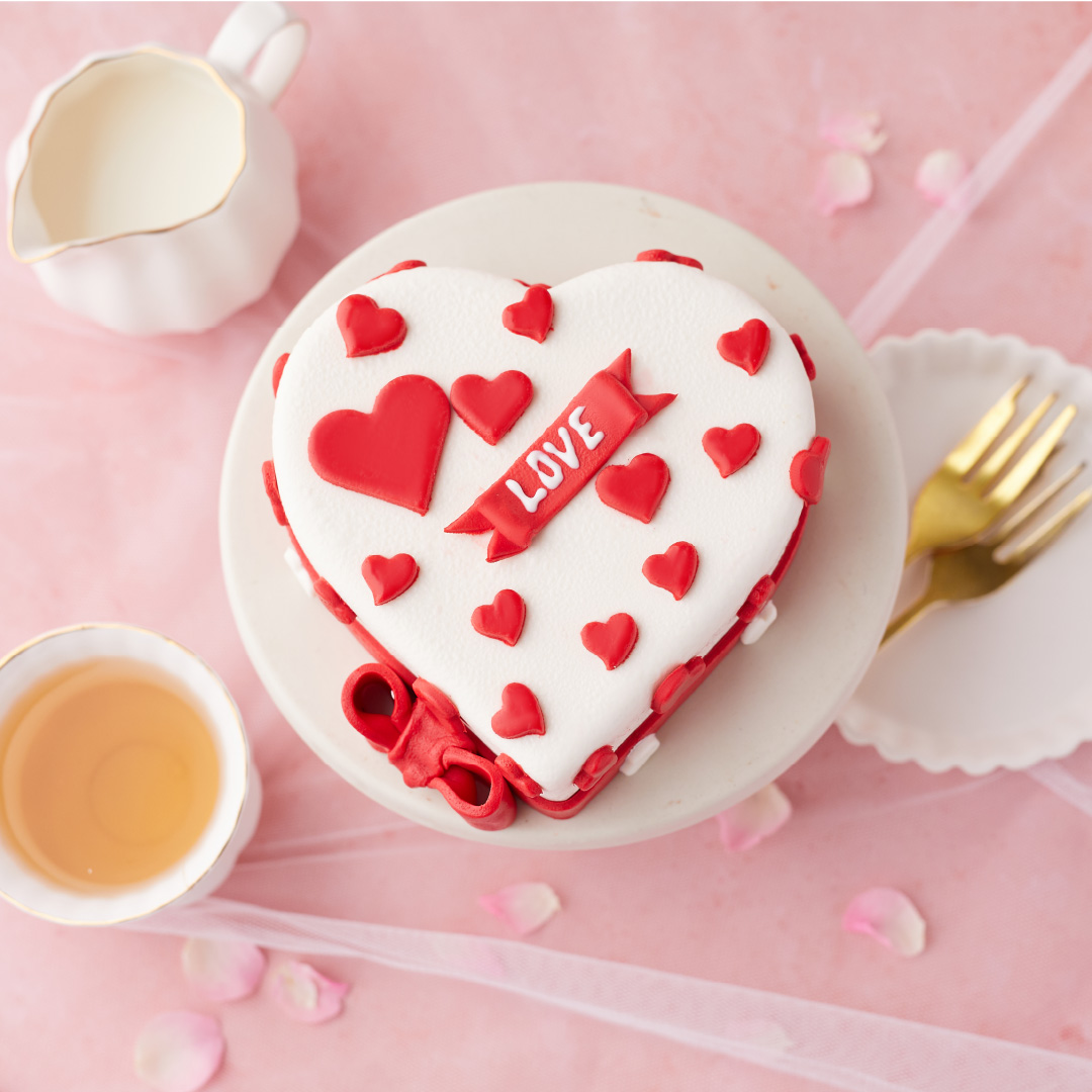 Love Sprinkles Cake from Cold Stone Creamery's Valentine's special cakes's Valentine's special cakes