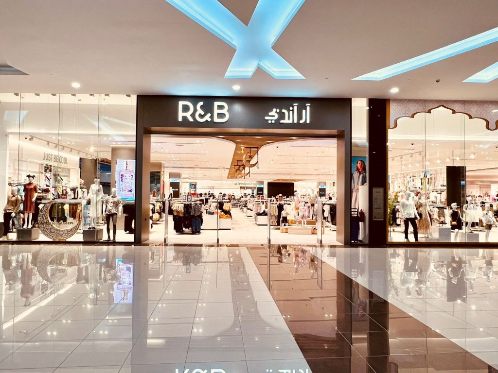 R&B is now open in Othaim mall, Al Bateen, KSA