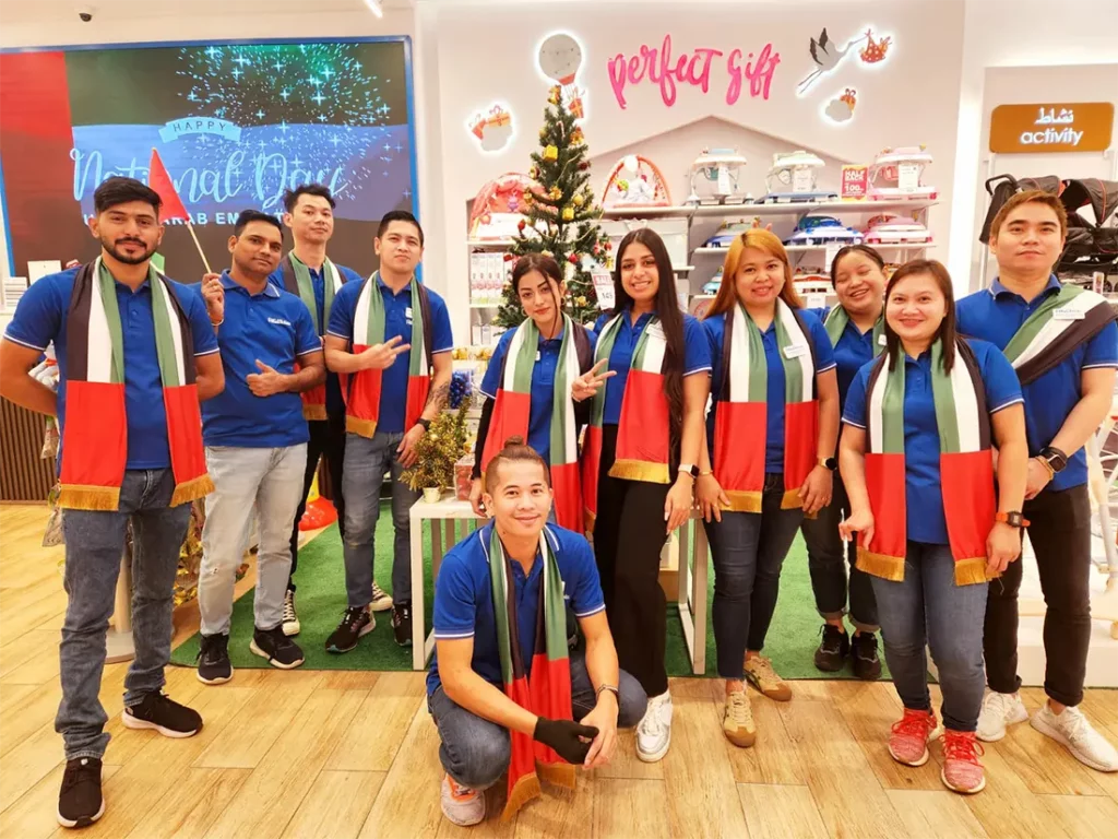 Apparel Group stores spread joy and gratitude on UAE National Day with a heartfelt token of appreciation