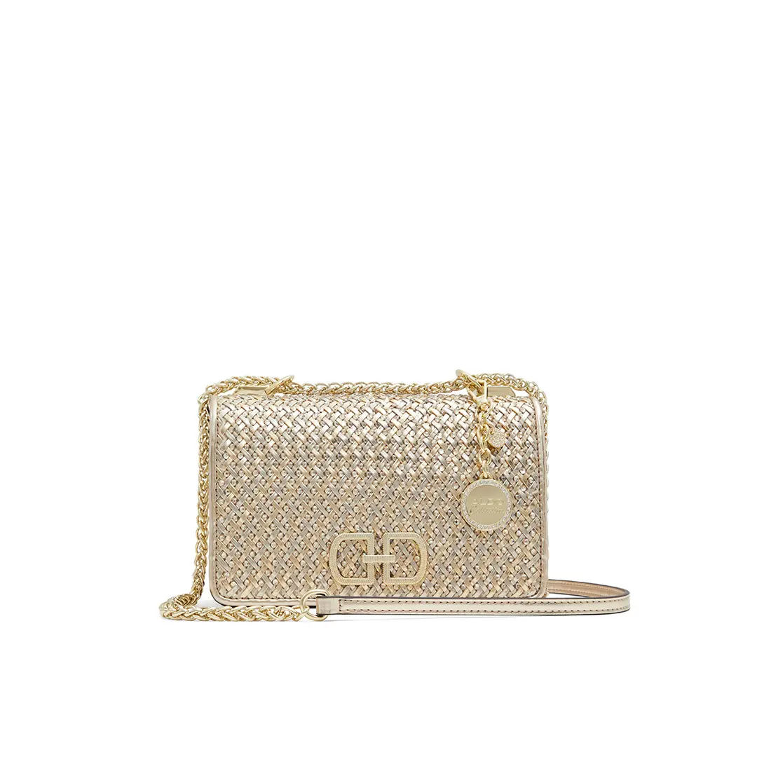 ALDO's Zeinah Gold Bag: luxurious, detailed, and ideal for Eid celebration outfits