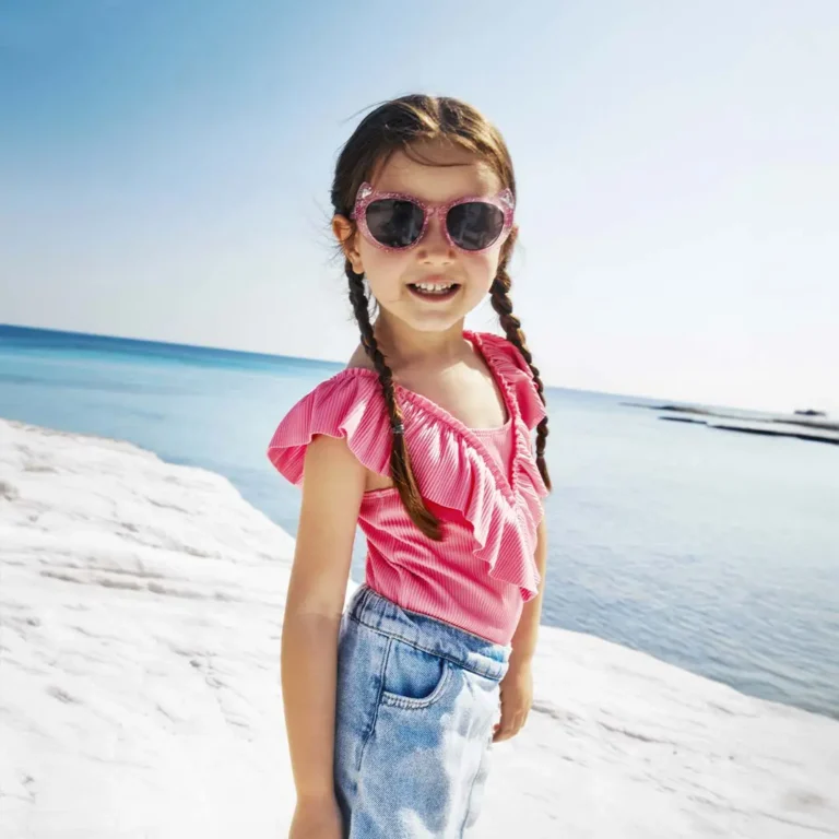 LC Waikiki’s Pink Ruffled Shirt and Denim Shorts for Girls