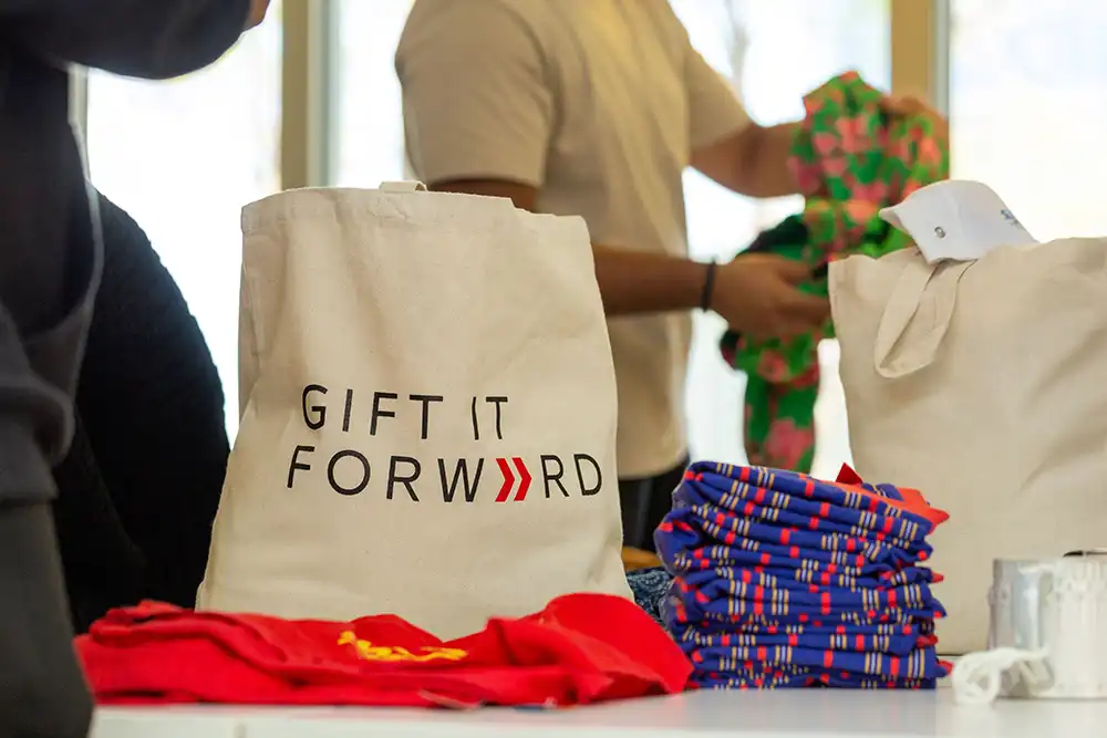 Apparel Group Bolsters CSR and Sustainability Efforts with Dubai Holding’s Gift It Forward Initiative This Ramadan